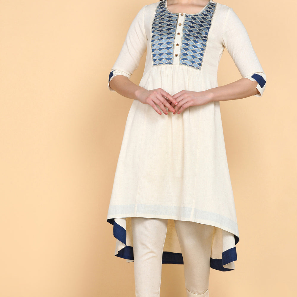 Cream Kurta Trouser Set With Blue Embroidery on Yok