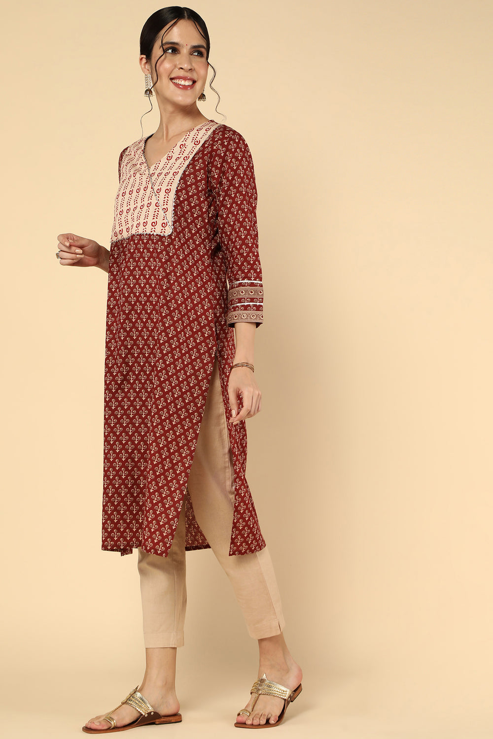 ETHNIC MOTIFS PRINTED GOTTA PATTI COTTON KURTA