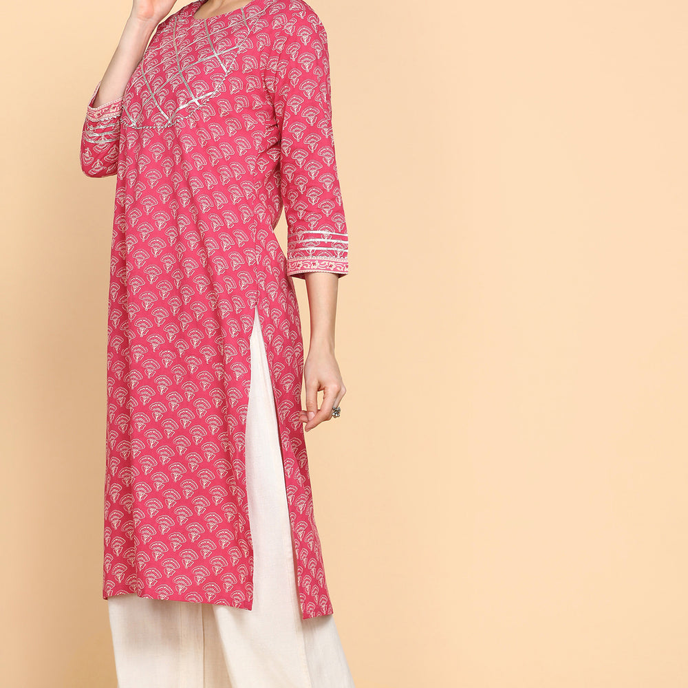 
                      
                        Ethnic Motifs Printed Gotta Patti Cotton Kurta
                      
                    