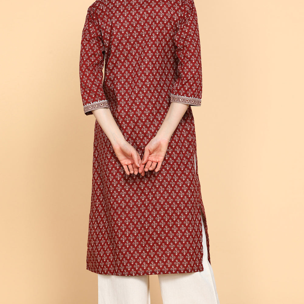 
                      
                        Ethnic Motifs Printed Gotta Patti Cotton Kurta
                      
                    