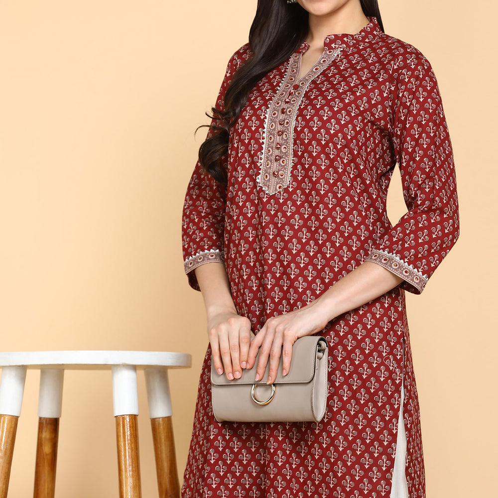 
                      
                        Ethnic Motifs Printed Gotta Patti Cotton Kurta
                      
                    