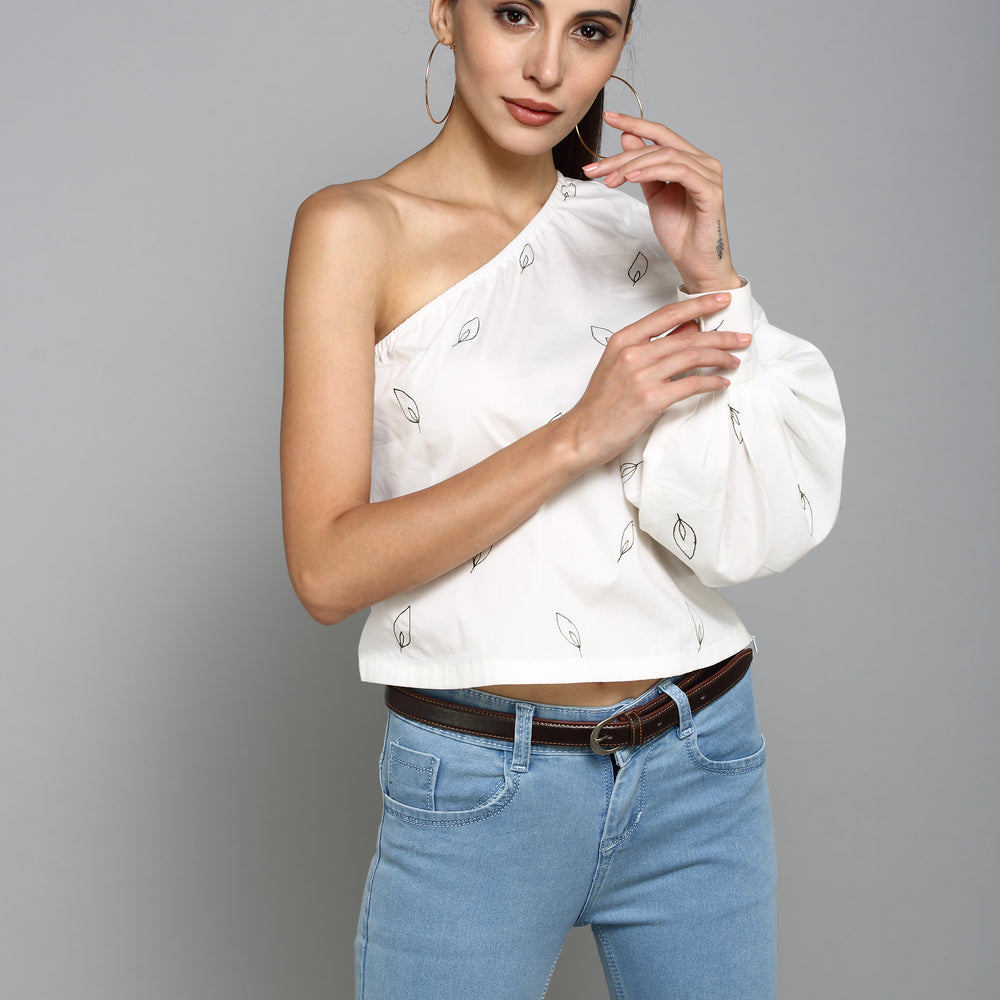 
                      
                        Aturabi Casual Sleeveless leaf embroidered Women White Top
                      
                    